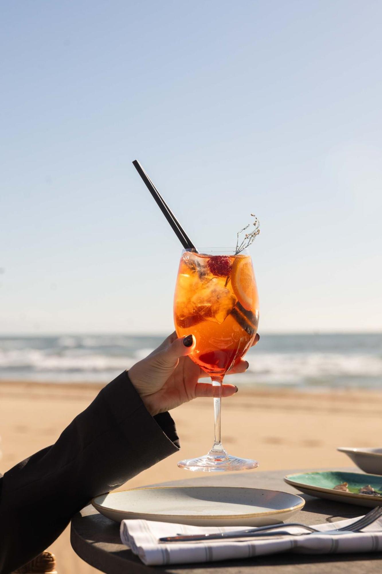 Playa Grande By Tropical - Adults Only 4* Gavà