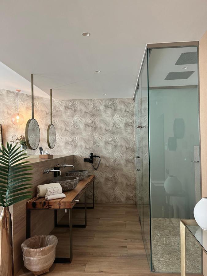 Playa Grande By Tropical - Adults Only 4* Gavà